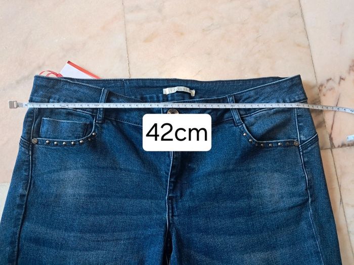 Les petites bombes jean T.42 neuf - photo numéro 10