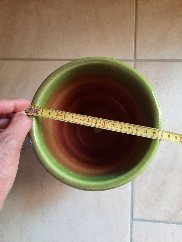 Pot en terre cuite vert - photo numéro 6