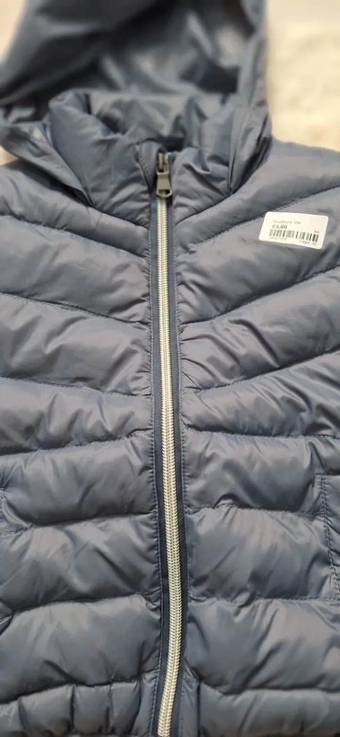 Doudoune taille 12 mois - photo numéro 2