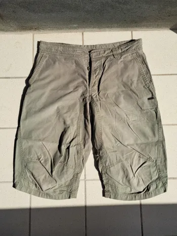 Short de montagne kaki