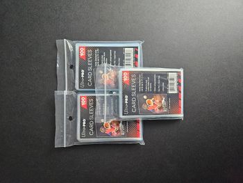 Ultra Pro - 300 Sleeve 100 - Protèges cartes souples transparents