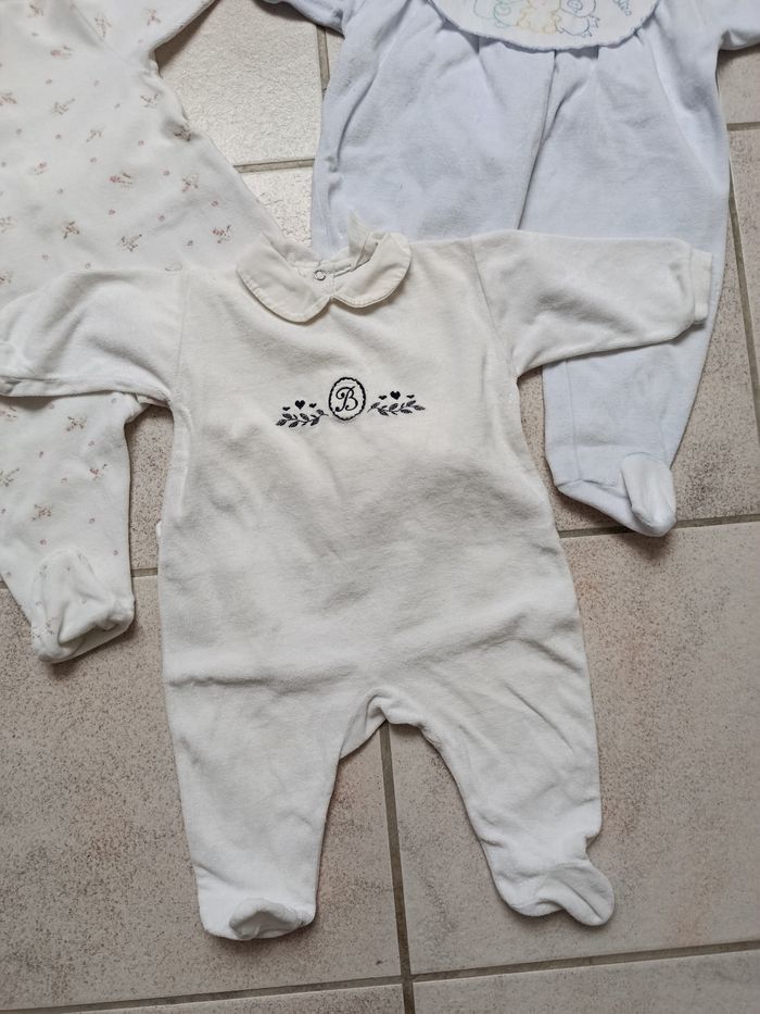 3 Pyjamas - photo numéro 4