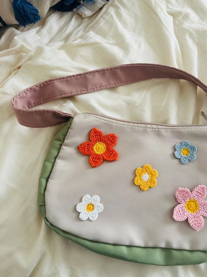 Jolie petit sac à fleurs - photo numéro 2