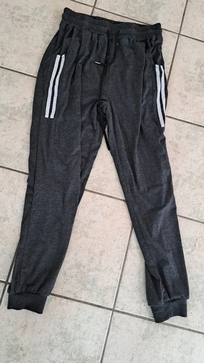 Pantalon de jogging, taille M
