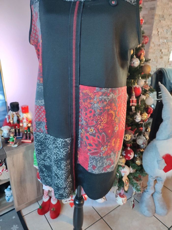 Robe noire - photo numéro 3