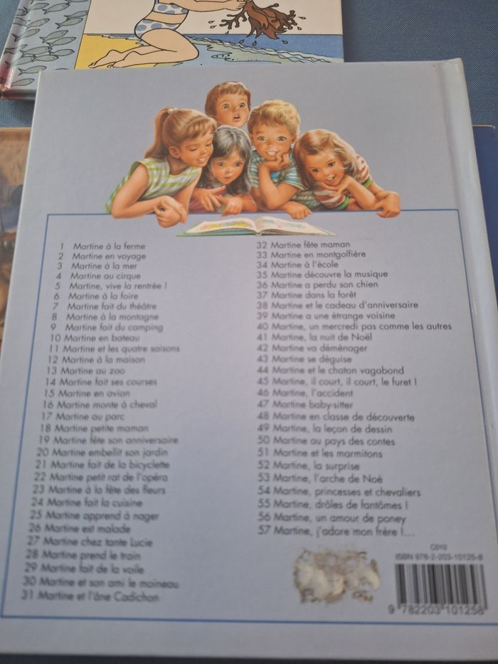 Livre Martine apprend à nager - photo numéro 2