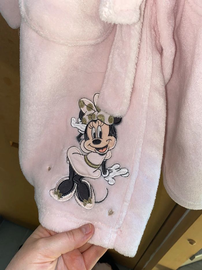 Robe de chambre Minnie Disney store 8 ans - photo numéro 2