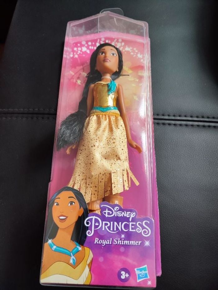 Barbie Disney Princess Royal shimmer