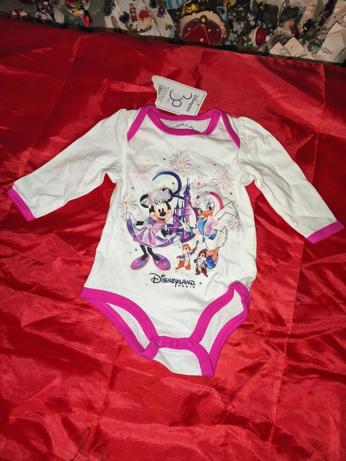 Body 3 mois fille Disneyland Paris anniversaire 30 ans - photo numéro 2