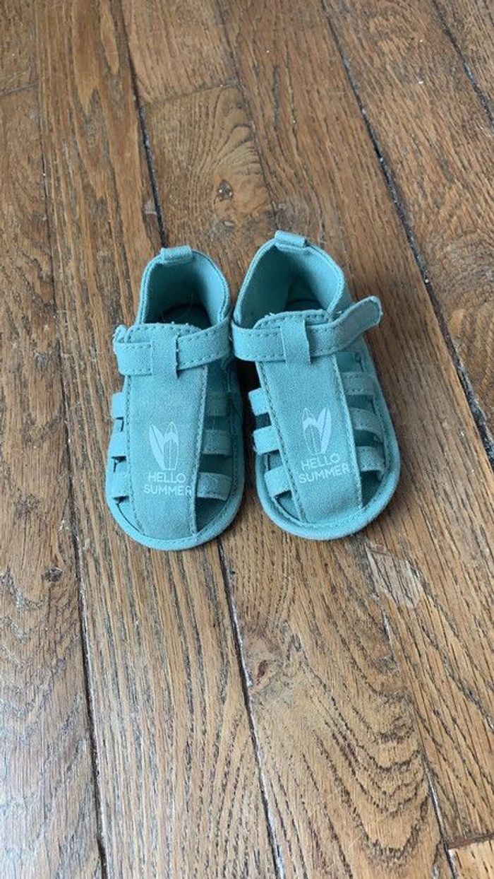 Sandales bébé
