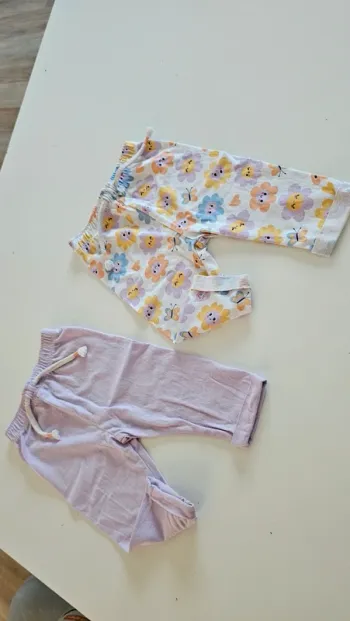 Lot 2 leggings 6 mois