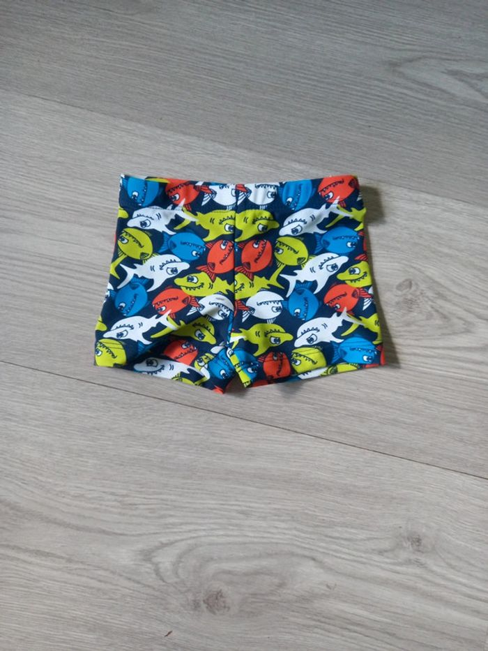 Maillot de bain taille 68
