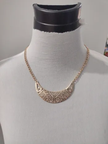 Superbe collier