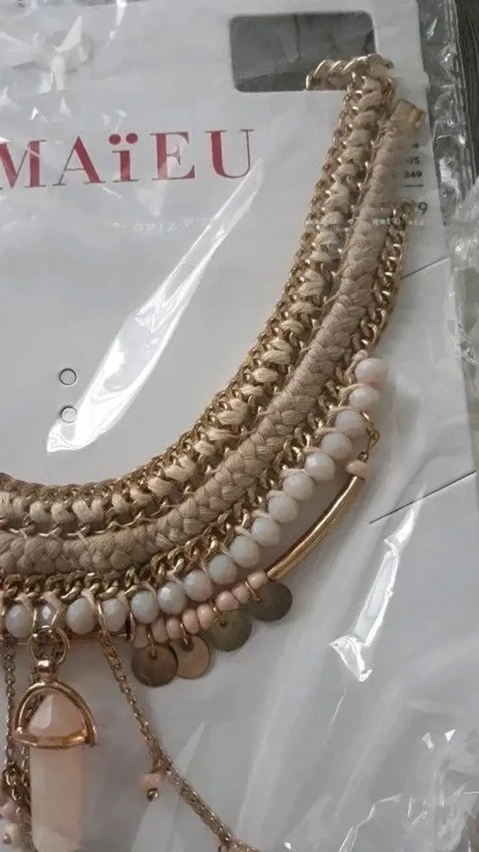 Collier - photo numéro 3