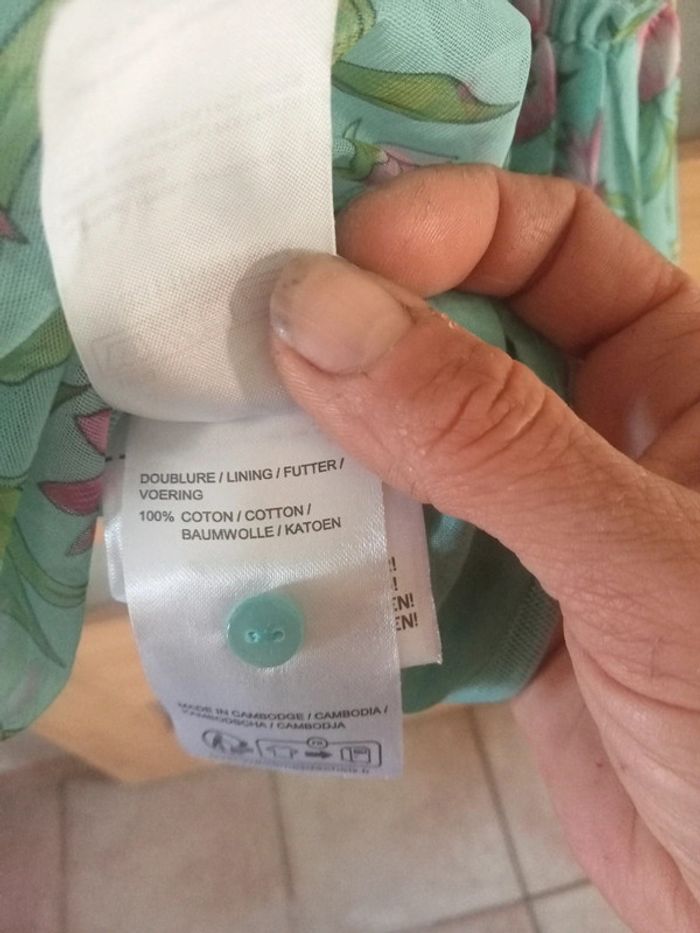 Robe fleurie en voile - photo numéro 7