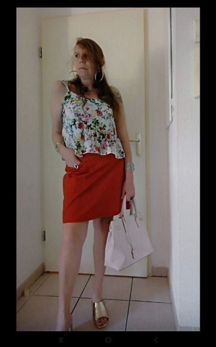 Top fleuries STRADIVARIUS