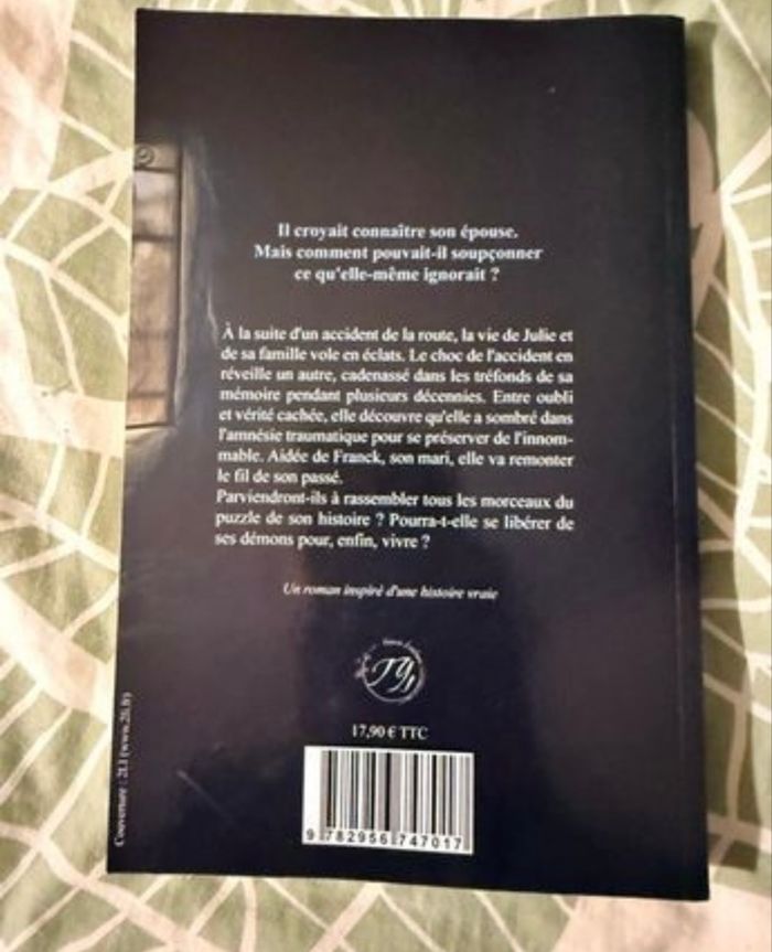 Je vends ce lot de 3 tomes de la série "Monsters in the Dark", une saga de dark romance. - Titre : Monsters in the Dark (tomes 1/2/3) - Genre : Roman - Auteur : Pepper Winters Très bon état N'hésitez pas à me contacter pour plus d'informations ! ENVOIE P - photo numéro 6