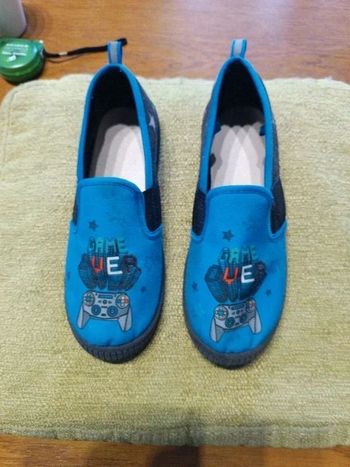 Chaussons bleus Gamer 34