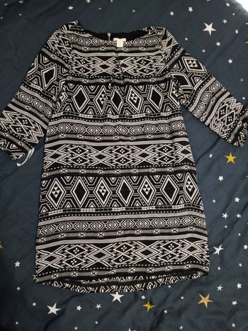 Robe noire et blanche _ T.38