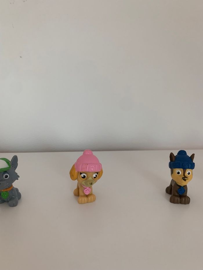 Figurines - photo numéro 3