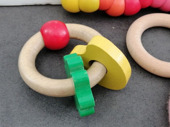 lot de différents anneaux  en bois  dentition eveil .... - photo numéro 5