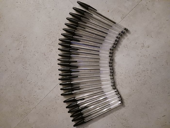 lot de 25 Stylo bille noir BIC Neuf