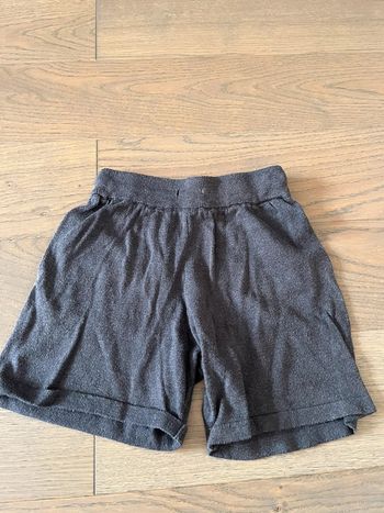 Short Zara
