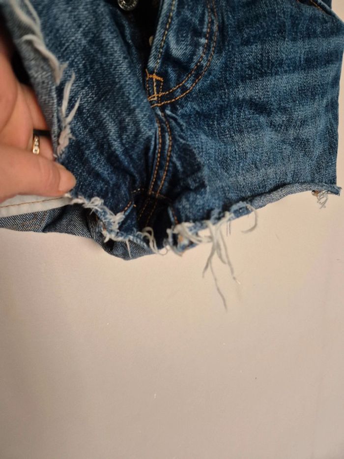 Short Levi's W25 - photo numéro 8