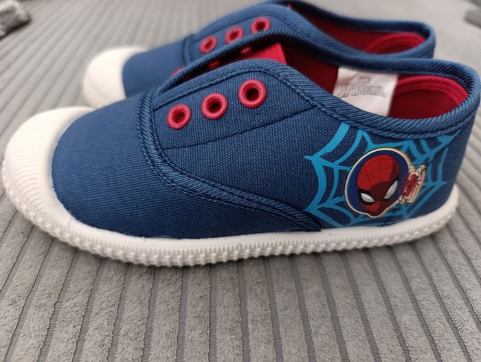 Tennis spiderman - photo numéro 3