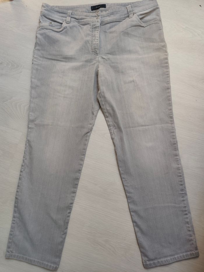 Jean femme taille 50