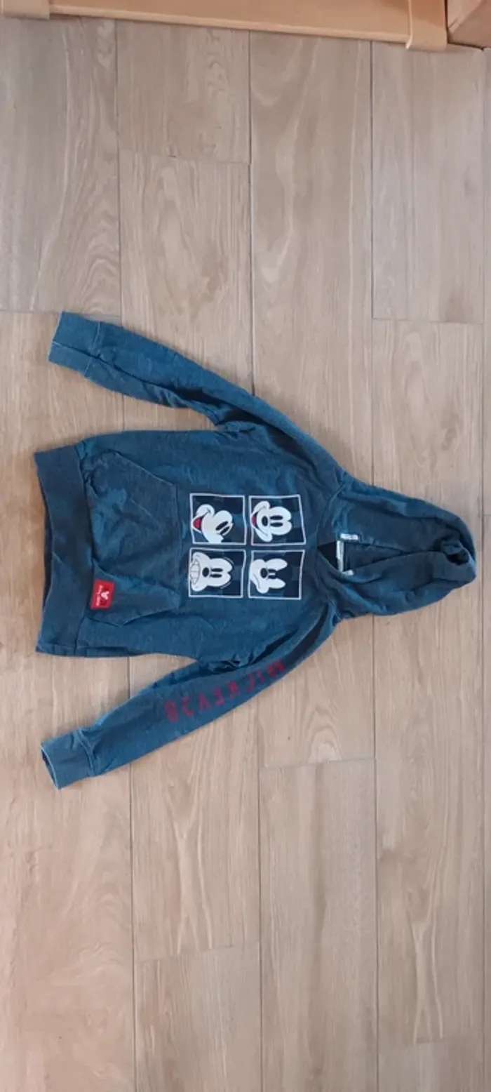 Sweat à capuche