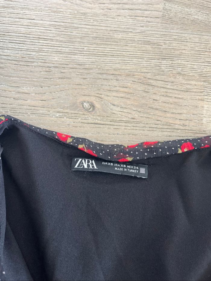 Robe Zara  xs - photo numéro 3