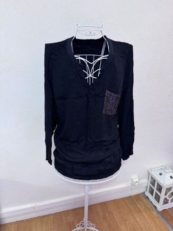 Pull noir