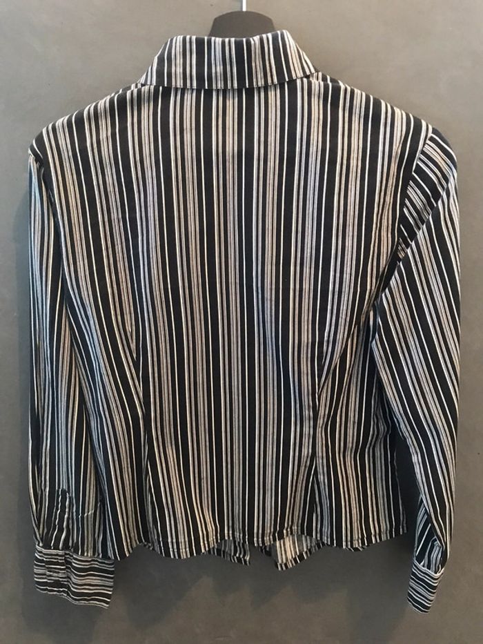 Chemise rayées blanche et noir - photo numéro 2