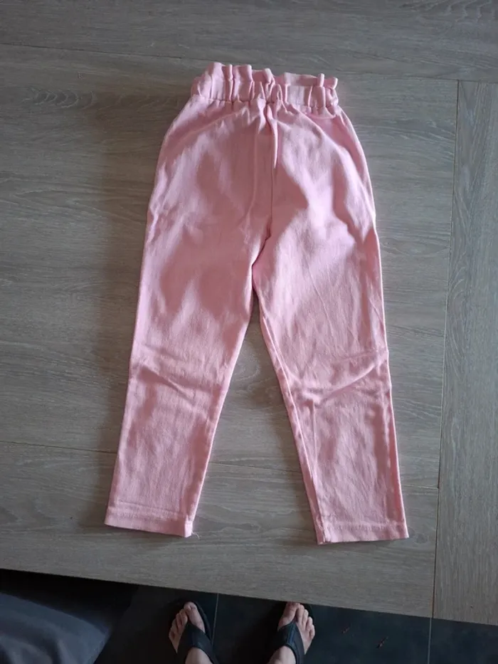 Pantalon neuf rose - photo numéro 3