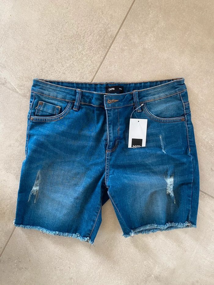 Short jean neuf mim capri
