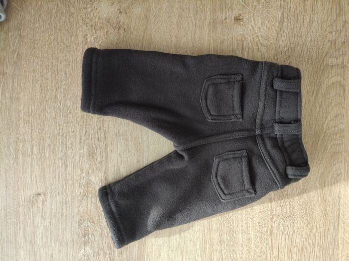 Pantalon 1 mois kiabi pan - photo numéro 2