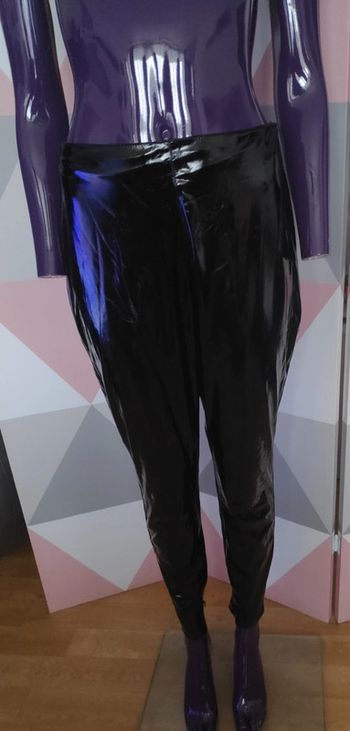Pantalon noir sexy Taille 40