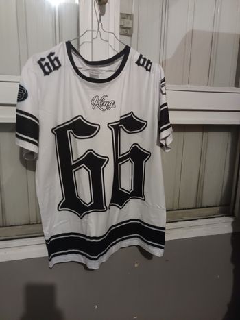 Maillot de mode blanc et noir