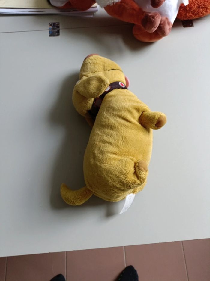 Peluche chien Disneyland Paris - photo numéro 2