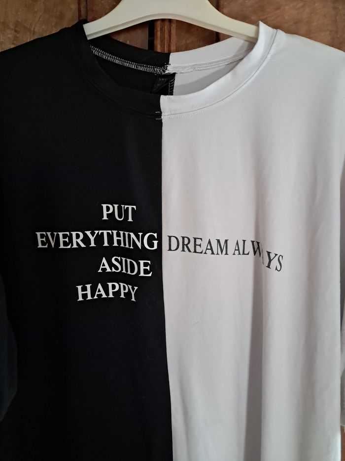 Tee-shirt - photo numéro 2