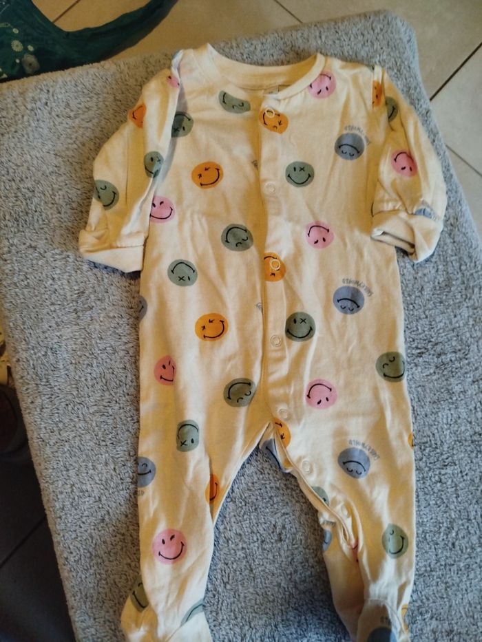 Pyjama smiley - photo numéro 2