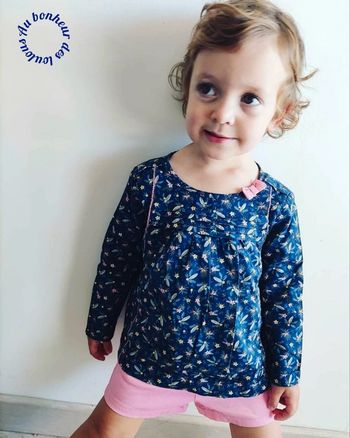 23-24 mois 2 ans ensemble blouse sergent major (24 mois) et short tex (23 mois)