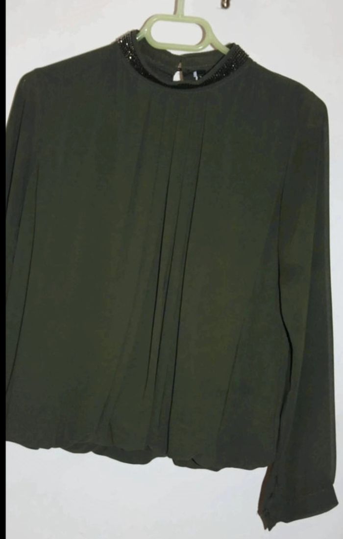 blouse