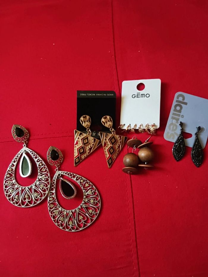 Lot de boucles d oreilles