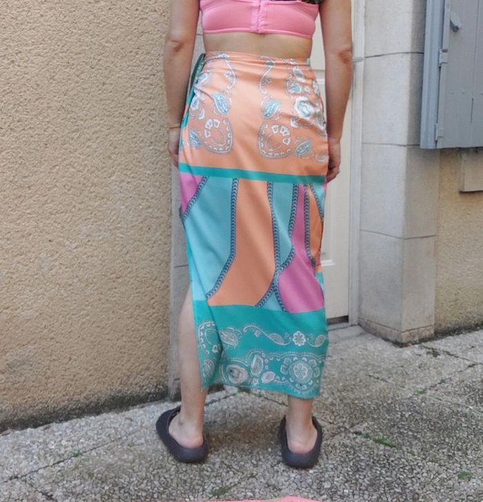 Magnifique jupe taille 38 - photo numéro 3