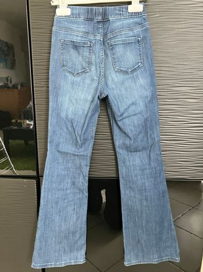 Jean flare bleu foncé H&M 8-9 ans - photo numéro 2