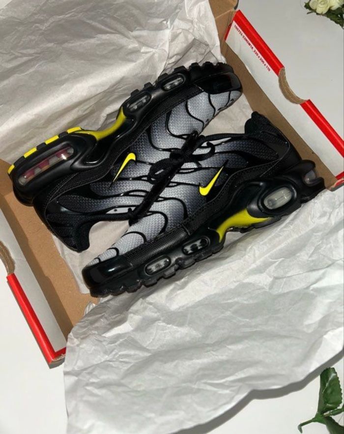 Nike tn noir gris jaune 44 - photo numéro 3