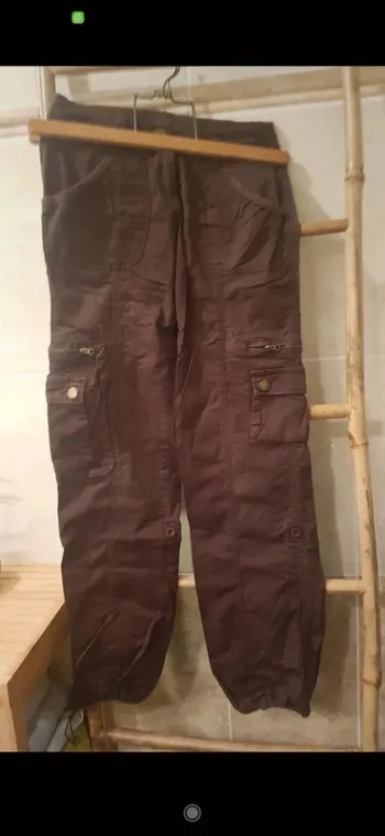 Pantalon 34 des 3 Suisses  cargo avec poches
