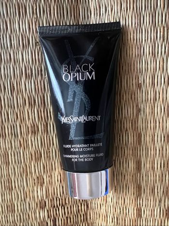 Black Opium Yves Saint Laurent
